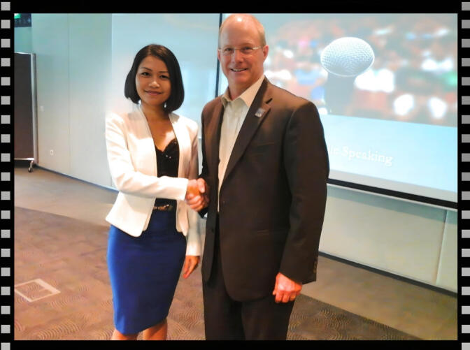 With the 2005 World Champion of Public Speaking, at his Singapore Toastmasters keynote